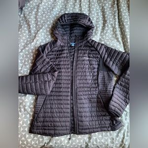 Eddie Bauer Hooded Light Down Puffer Jacket